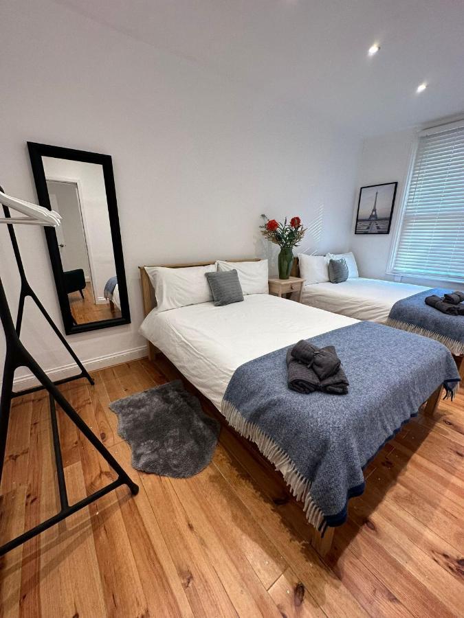 Notting Hill Guest Flat Apartman Ealing kerület Kültér fotó